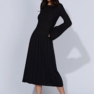 MESHKI Juniper Flare Sleeve Knit Midi Dress - Black